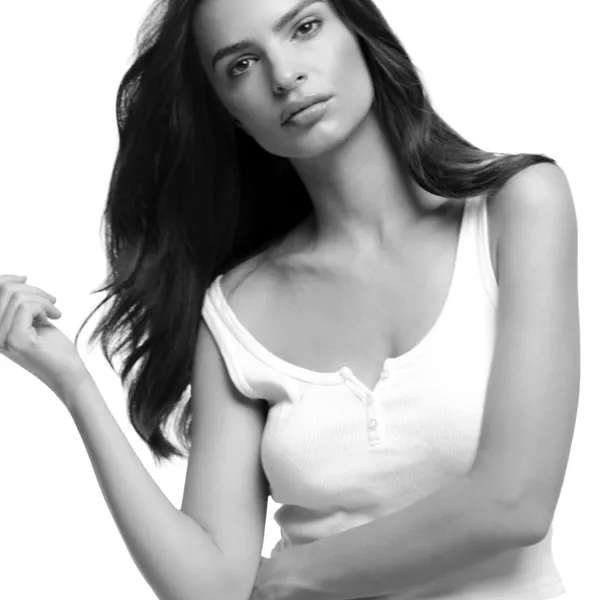 Kerastase Nutritive – Emily Ratajkowski – Dry Hair