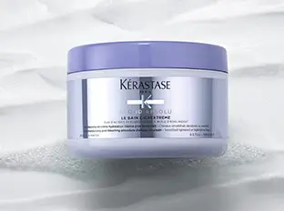 Kerastase Blond Absolu Le Bain Cicaextreme Ultra-Moisturizing Post-Bleaching Shampoo Kerastase Blond Absolu Le Bain Cicaextreme Ultra-Moisturizing Post-Bleaching Shampoo